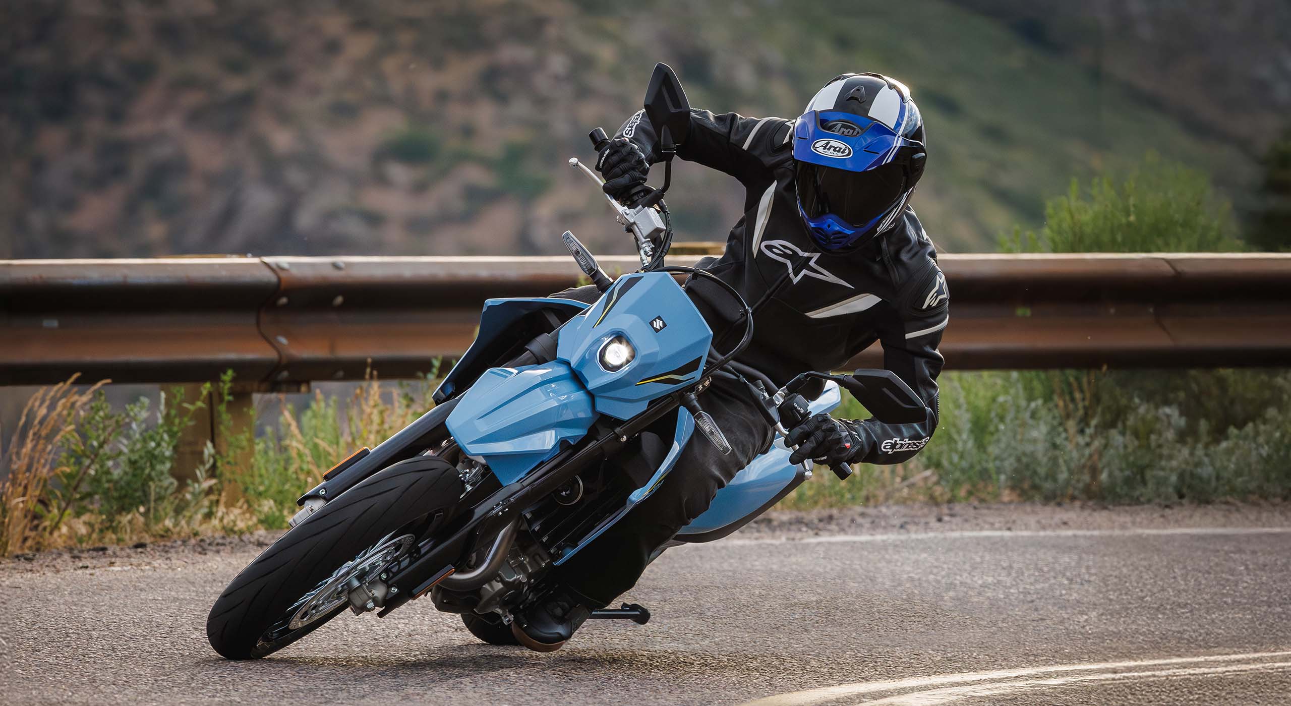 Suzuki Cycles - 2025 DR-Z4SM